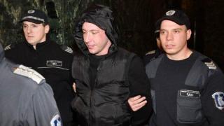 Наркодилърът, прегазил полицай: Стреляха по мен, уплаших се и избягах