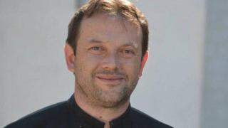 Отец Паоло Кортези с инициатива папа Франциск и патриарх Неофит да посетят остров Белене