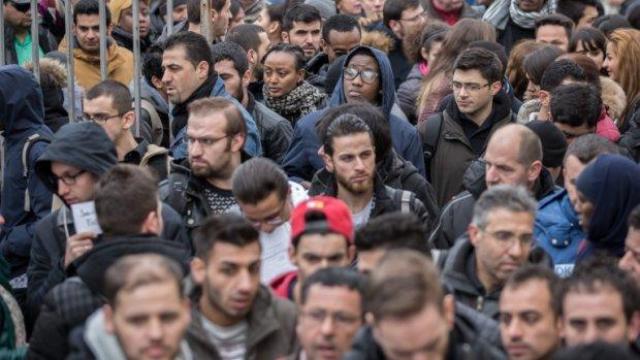 Германия: Все повече мигранти сами си изкарват хляба