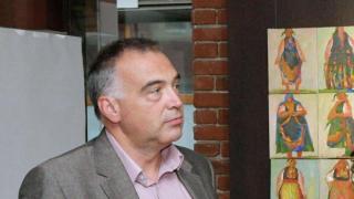 Антон Кутев пита защо прокуратурата се занимава с Елена Йончева, а не с Пеевски (ВИДЕО)