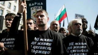 Опасно "кафяво възраждане". А къде са българските интелектуалци?