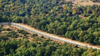 Камерите за милиони по турската граница снимат, но без връзка помежду си