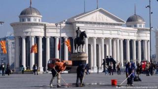 Кичозен барок: Как се перяха пари в Македония