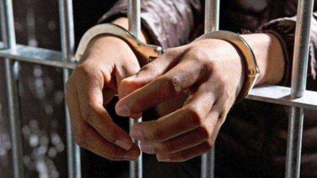 Вечер в метрото. Защо ще платим за поредния полицейски побой