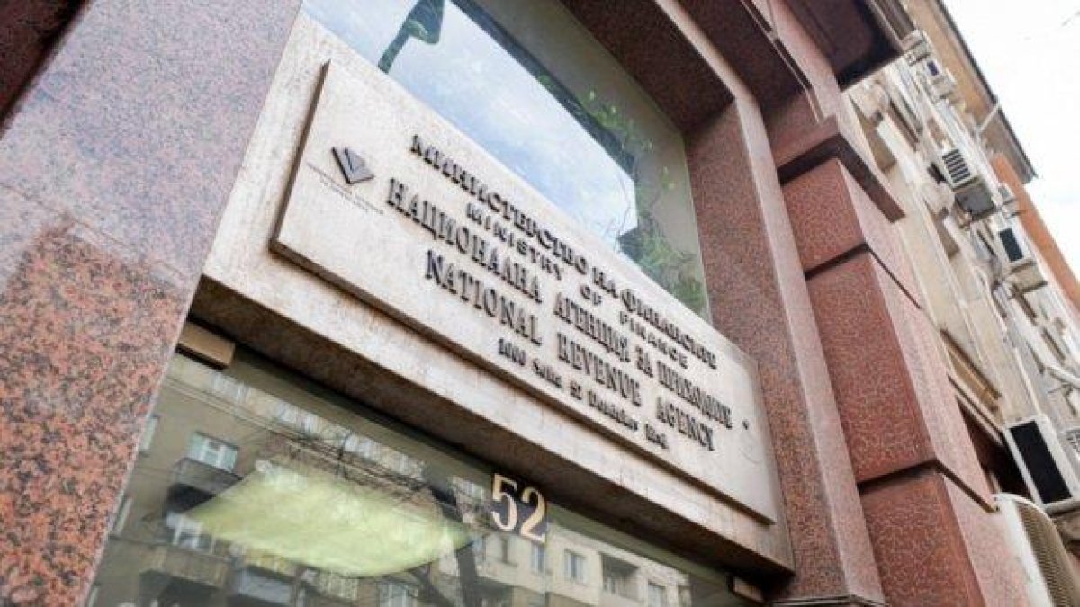 НАП се кълне, че никога повече няма да иска подмяна на касовите апарати