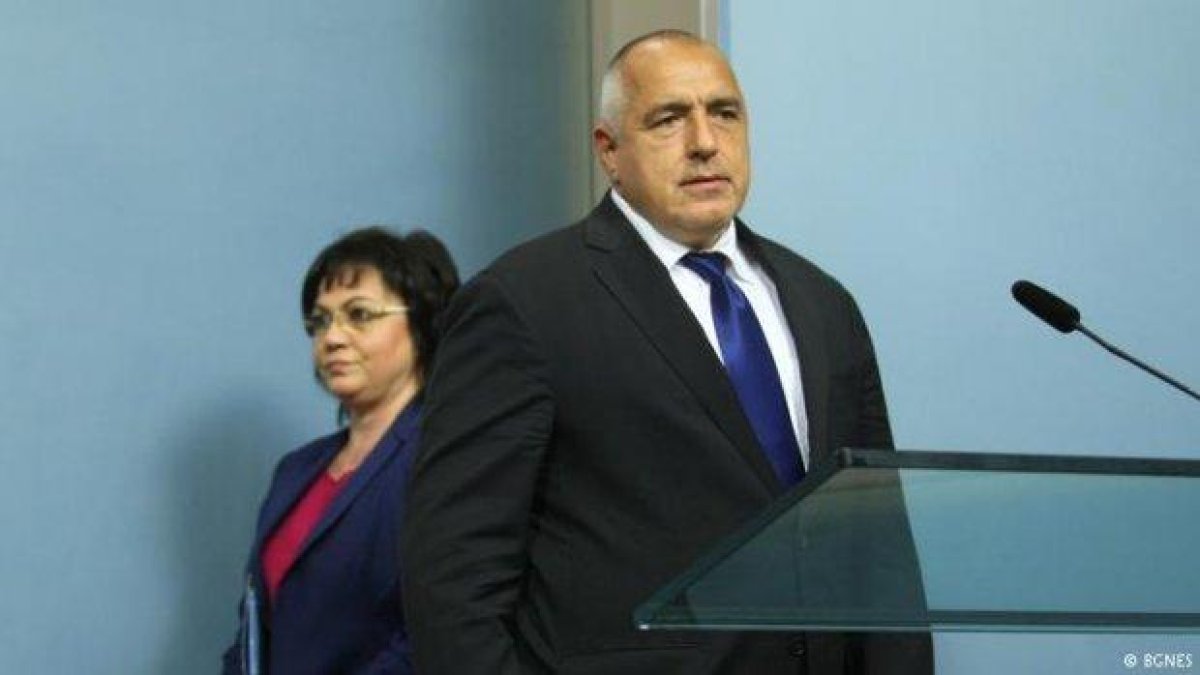 Защо БСП напусна парламента? Ето какъв е замисълът: