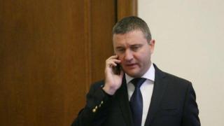 Антикорупционната комисия остави на Горанов и апартамента, и министерството