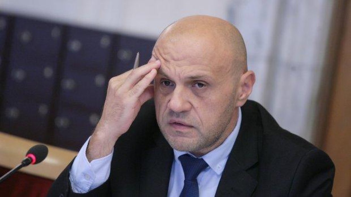 Намесата на Томислав Дончев удължи проверката по "Ало, Банов съм"