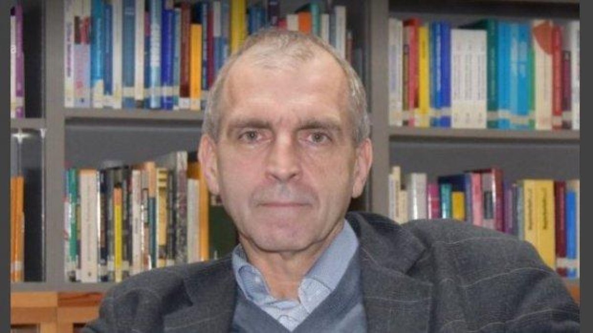 Проф. Ивайло Дичев: Европа не се разпада, Макрон драматизира