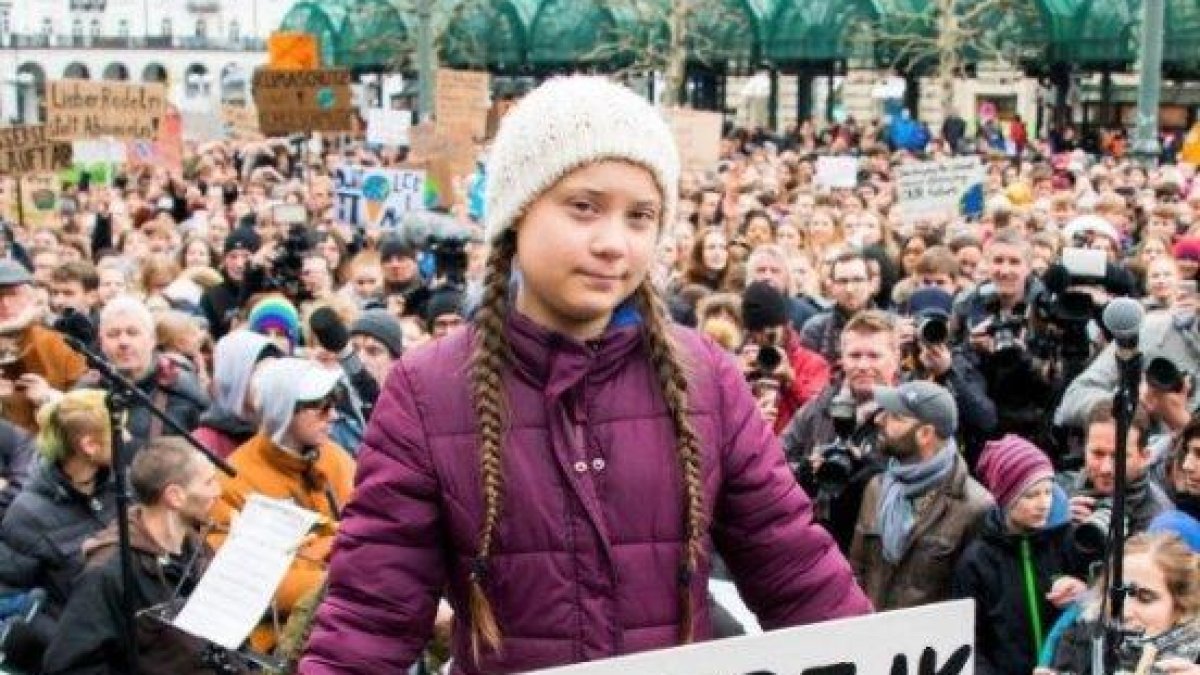 Шведската ученичка Грета Тунберг е предложена за Нобелова награда за мир