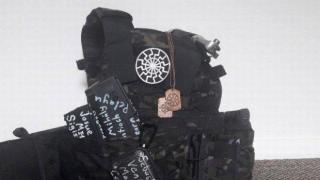 Надписи на български и сръбски върху оръжията на терориста от Нова Зеландия (снимки)