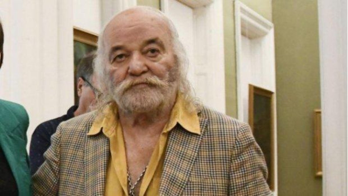 Борецът Боян Радев в "Пирогов", след като се спънал в колче на "Солунска"