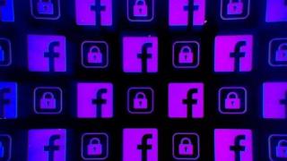 Facebook съхранява стотици милиони пароли, видими с просто око