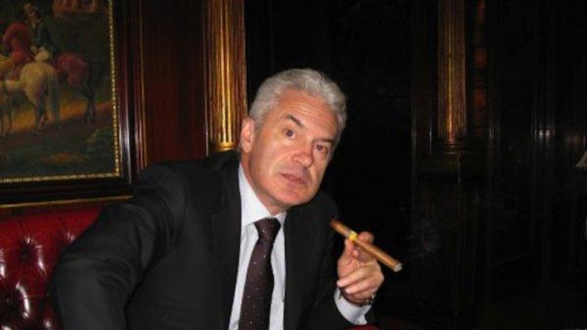Волен Сидеров става жури в риалити на "Атака" за евродепутати