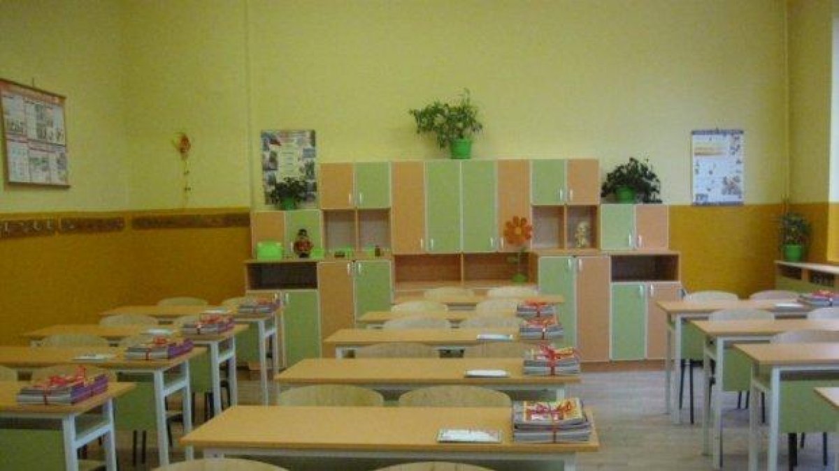 Родител А и родител Б вместо баща и майка в системата за регистрация за I клас в Бургас