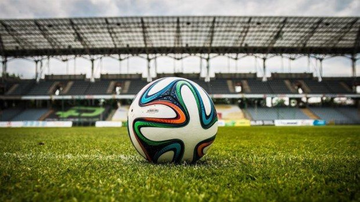 Правителството даде зелена светлина за Евро 2028 и Мондиал 2030
