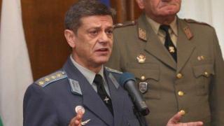 Самолетът на загиналите в Македония българи не е имал радар за опасно време?