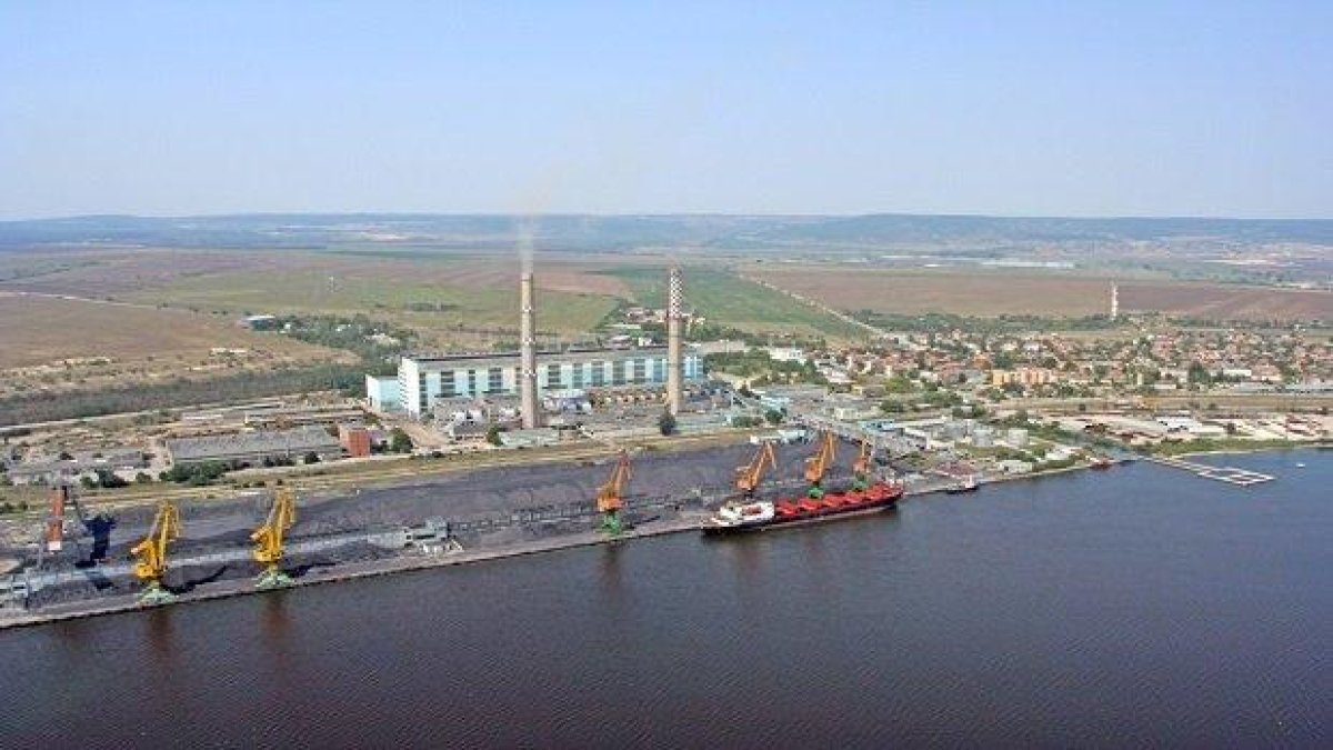 Радан Кънев сезира Прокуратурата заради "заграбване" на ТЕЦ-Варна от Ахмед Доган