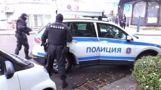 Мъжът, пребил жена си в Панагюрище, заловен докато пие с приятели в Пазарджик
