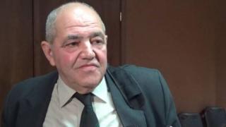 Професорът от Пловдив хванат с подкуп се оправдава пред съда: Имаше измама с изпита (видео)
