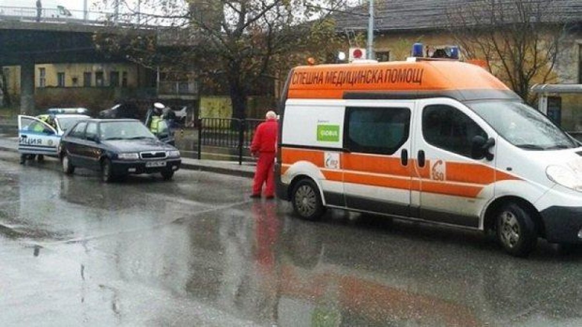 7-годишно дете загина в Бургас, изскочило пред автомобил