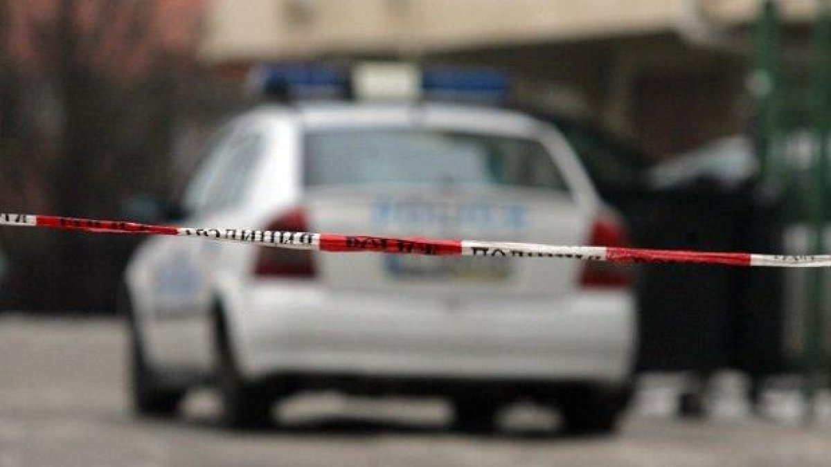 Пиян полицай предизвика катастрофа на пътя Пловдив-Карлово
