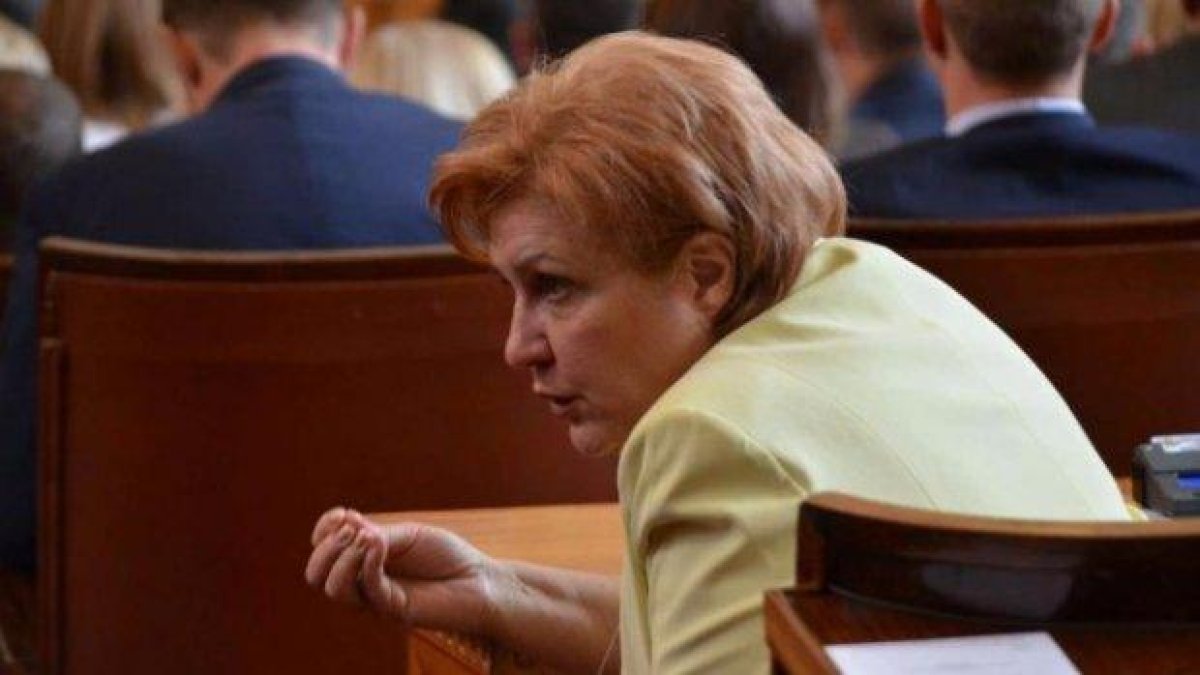 Ще ремонтират закона за прането на пари - самите депутати осъзнаха, че е безумен