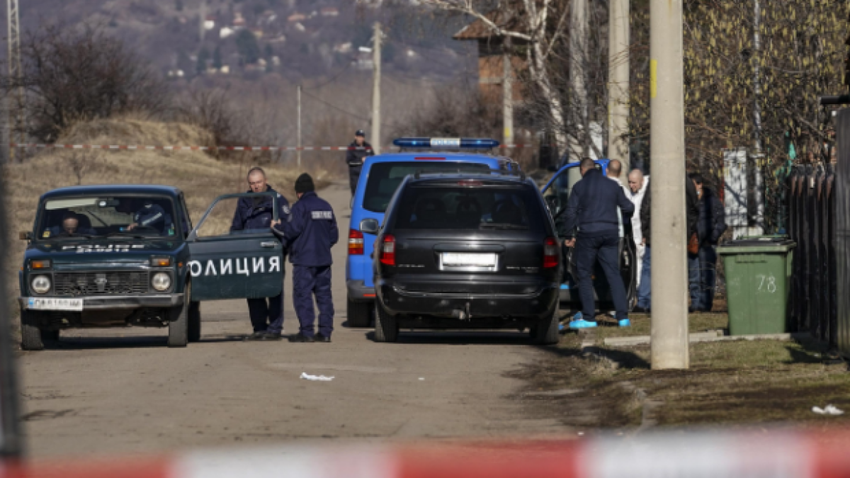 Задържаха 20-годишен за жестоко убийство в Троян