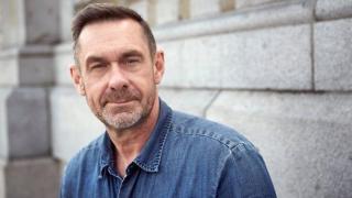 Какво е бъдещето на изкуствения интелект според новата книга на журналиста Пол Мейсън?