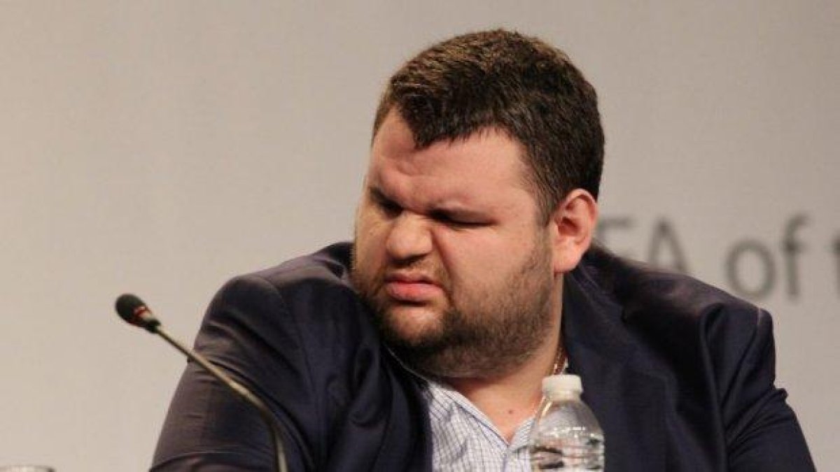 ЦИК явно не вижда проблем Пеевски да е кандидат за евродепутат, изобщо не разглежда сигнала срещу него