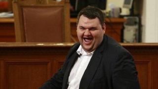 Става ли Пеевски за евродепутат?