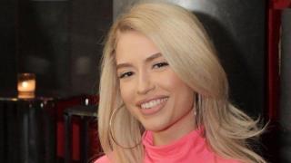 Бащата на певицaта Тита ѝ отпуснал стипендия с общински пари? (видео)