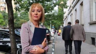 Готви ли се Мая Манолова за кмет на София?