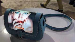 Louis Vuitton създаде чанта със сгъваеми дисплеи (видео)