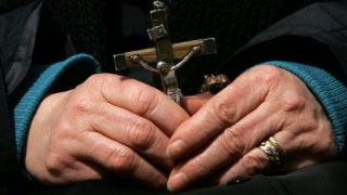 Документален филм за педофилия в католическата църква шокира Полша (видео)