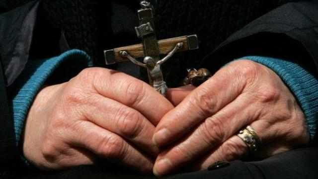 Документален филм за педофилия в католическата църква шокира Полша (видео)