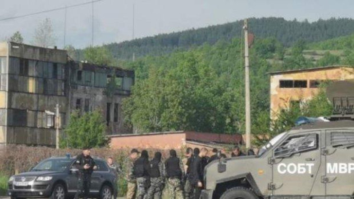 Повече от 10 дни хиляди полицаи и военни не могат да открият Стоян Зайков