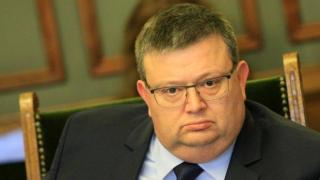 Сотир Цацаров пак обеща да изчисти публично стара имотна сделка (видео)