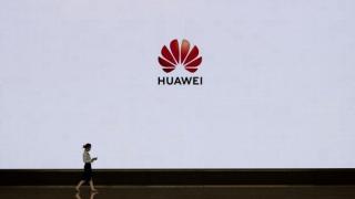Влезте в "кухнята" на технологичния гигант Huawei (видео и снимки)