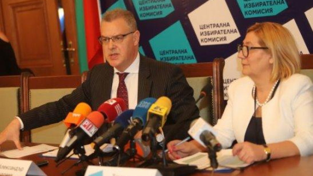 Няколко медии бяха наказани от ЦИК за огласяване на прогнозни проучвания