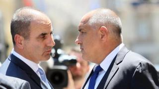 Цветанов си отива. А Борисов ще става още по-бял
