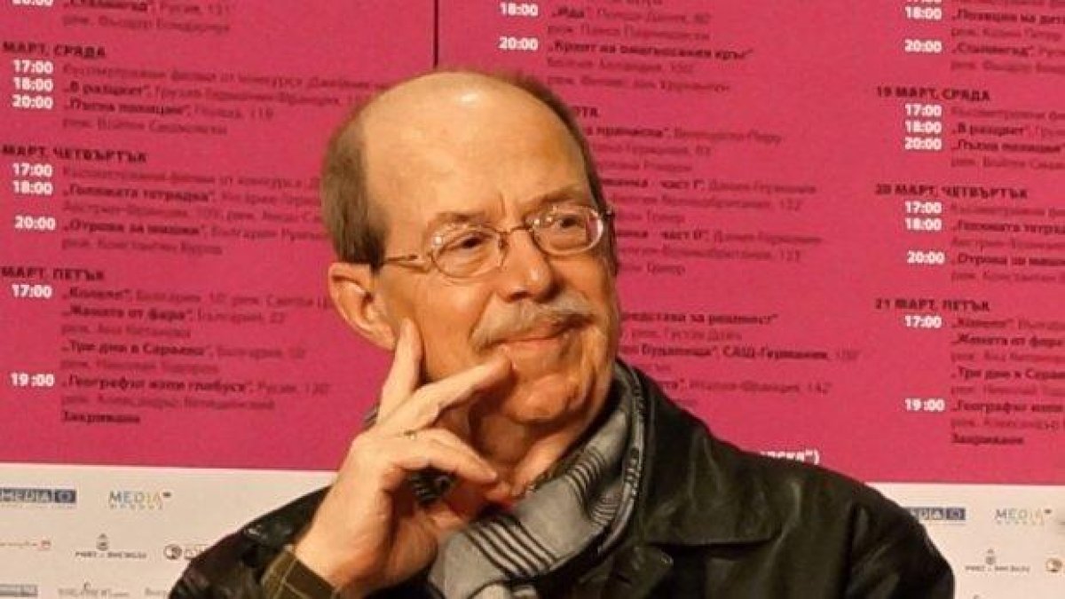 Състоянието на режисьора Георги Дюлгеров е стабилно, съобщиха от "Пирогов"