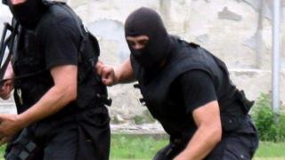 Затвор грози полицаите от Силистра, които раниха деца при демонстрация (видео)
