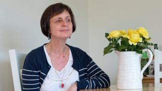 Вижте историята на жената, която е говорила перфектен френски език, след като се събудила от кома