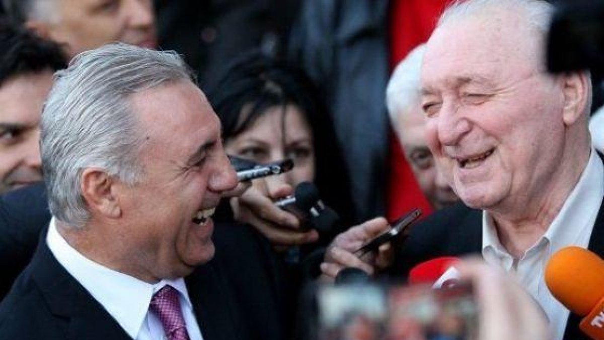 Футболистът Петър Жеков: И децата се смеят на Ники Михайлов!