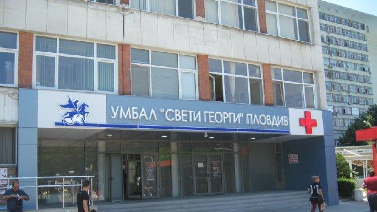 12-годишно дете оцеля като по чудо след падане от 8-ия етаж в Пловдив