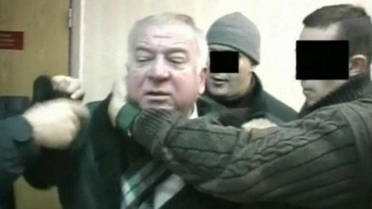 Руски офицер, посещавал България, е ръководил отравянето на Скрипал