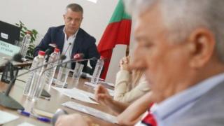 Емил Кошлуков: Питайте други за БНТ, аз не съм бил в управлението