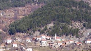 84-годишна родопчанка е в неизвестност от две седмици, над 70 души я търсят