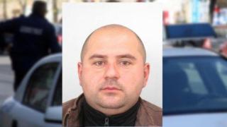 Втори месец родителите на Стоян Зайков от Костенец не могат да го погребат